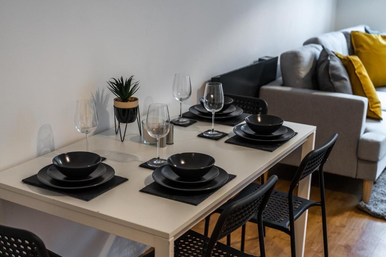 Luxury 2 Bed Apartment Stansted Airport Bishops Stortford Бишопс-Стортфорд Экстерьер фото