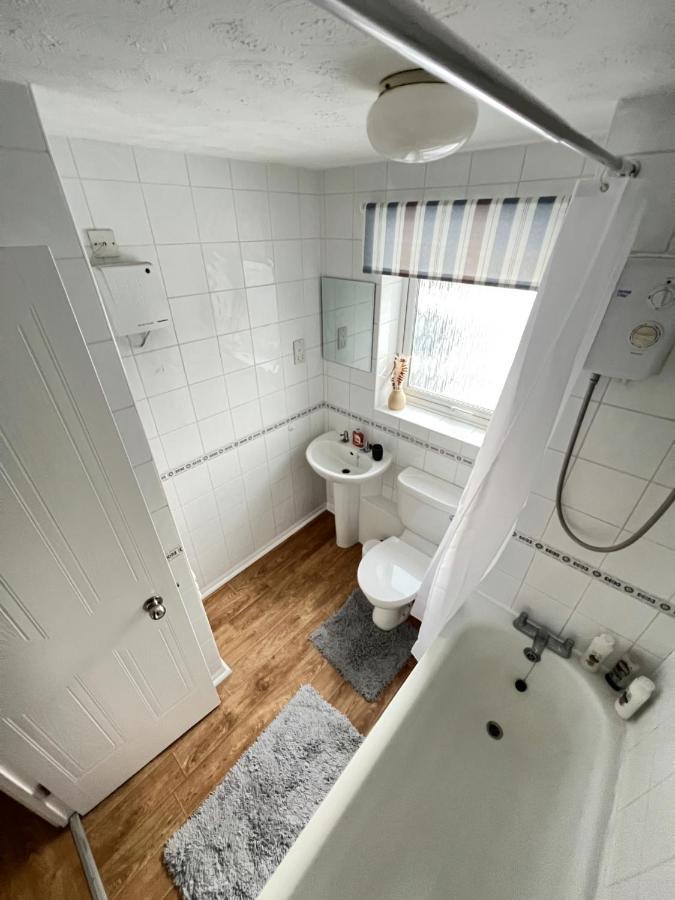 Luxury 2 Bed Apartment Stansted Airport Bishops Stortford Бишопс-Стортфорд Экстерьер фото